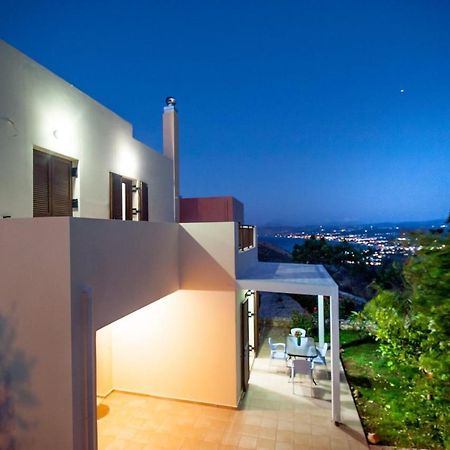 Villa Pomegrante Exopoli Екстер'єр фото