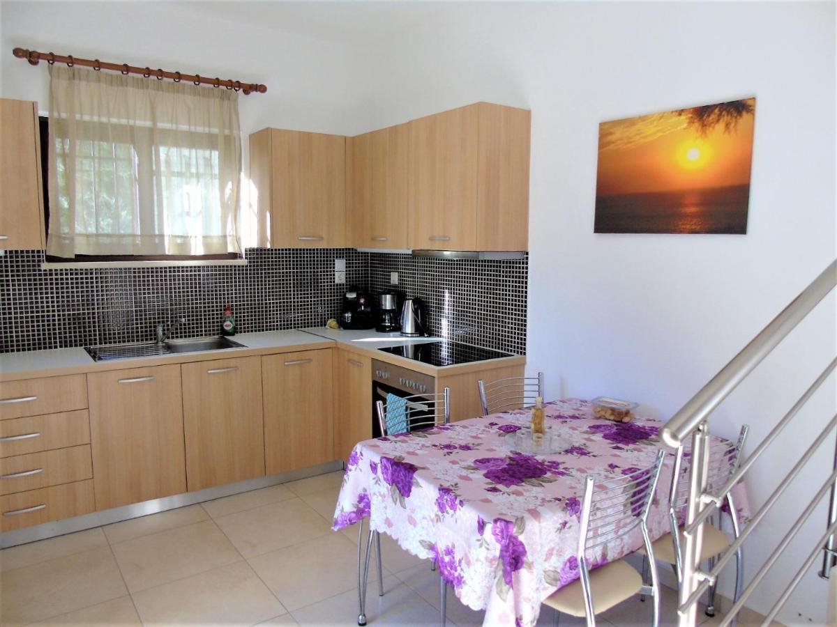 Villa Pomegrante Exopoli Екстер'єр фото