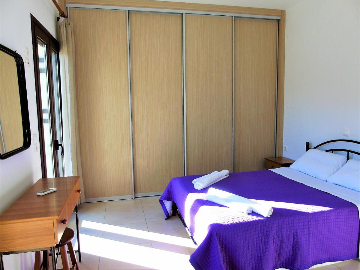 Villa Pomegrante Exopoli Екстер'єр фото
