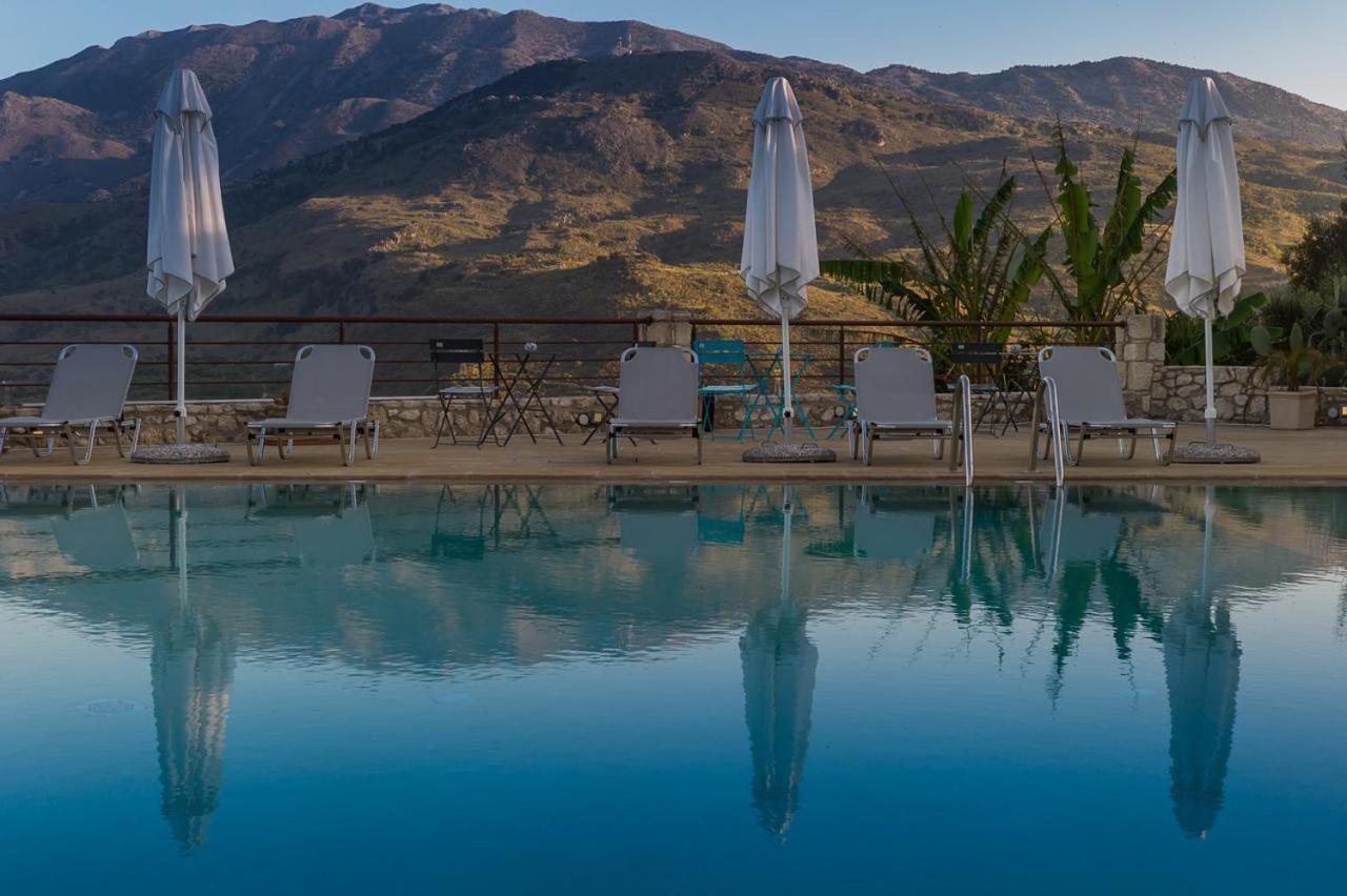Villa Pomegrante Exopoli Екстер'єр фото