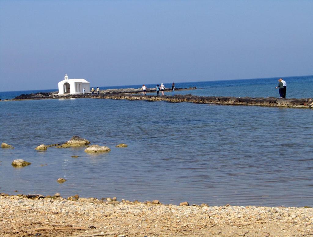 Villa Pomegrante Exopoli Екстер'єр фото